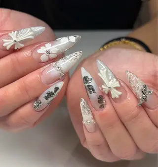 ネイル Julie NailSalonのネイルデザイン