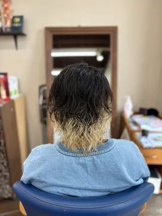 カラー パーマ メンズ 生駒のパーマ達人 FEELけんけんのヘアスタイル