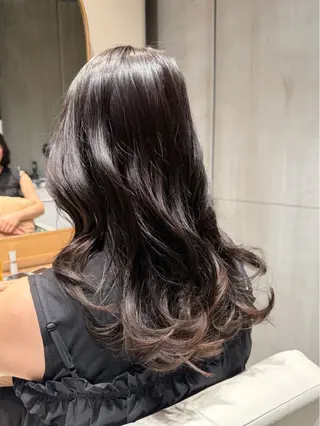カラー 加賀美 幸乃のヘアスタイル