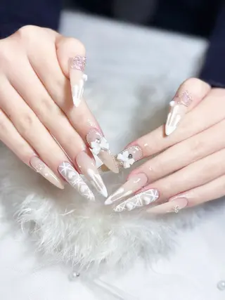 セミロング Bibi nail Osakaのネイルデザイン