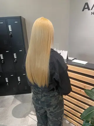 セミロング カラー ウルフカット レイヤーカット上柿のヘアスタイル