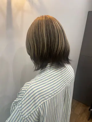 カラー 矢作 望乃香のヘアスタイル