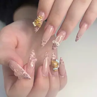 ネイル Rui🌺 Novaのネイルデザイン