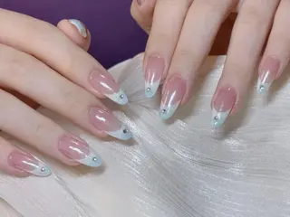 ネイル Luna ✨のネイルデザイン