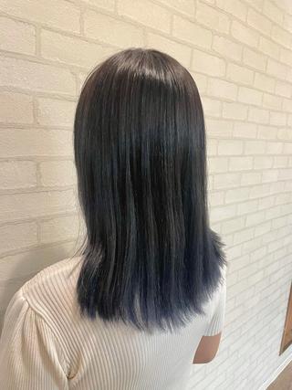 セミロング カラー 🐤 ゆい🐓のヘアスタイル