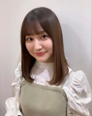 セミロング カラー 縮毛矯正の達人呉 大和のヘアスタイル