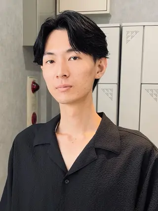 ショート カラー パーマ メンズ 石満 諒 メンズ縮毛矯正のヘアスタイル