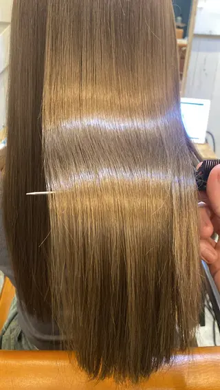ロング 40代以降の 縮毛矯正専門家のヘアスタイル