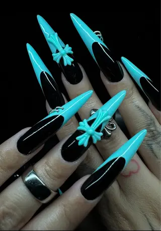 ネイル Rina Mika Nailsのネイルデザイン