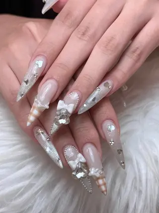 ネイル NIE MoMoのネイルデザイン