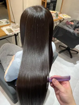 ロング 藤田一輝 【美髪職人】のヘアスタイル