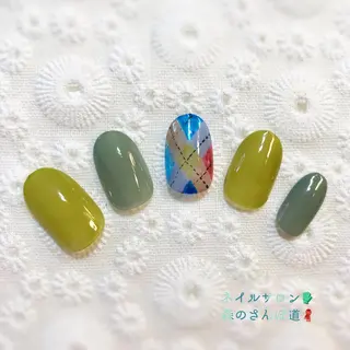 ネイル ショートネイル 森のさんぽ道のネイルデザイン