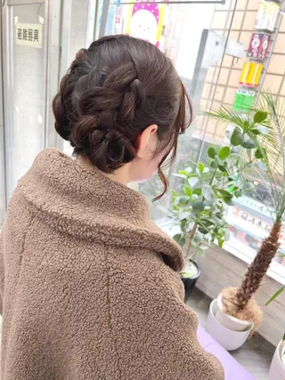 ミディアム ヘアアレンジ 枝毛カット&髪質改善 満足NO.1岡しゃんのヘアスタイル