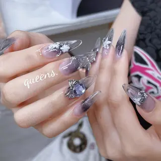 ネイル Queen’s 歌舞伎町店のネイルデザイン