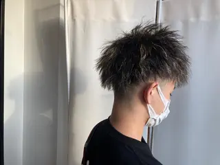パーマ メンズ ヘアカラー&縮毛矯正 STAR☆RIVERのヘアスタイル