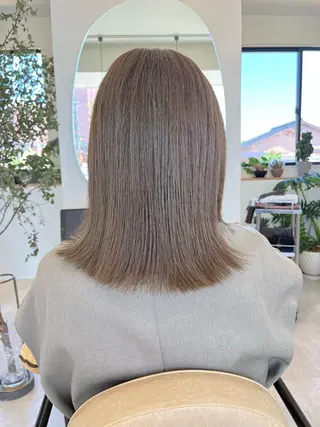 ミディアム 加藤 明香里のヘアスタイル