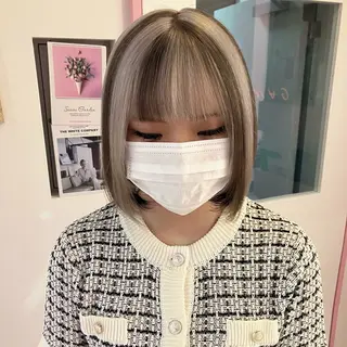 ショート カラー メイ ☪️のヘアスタイル