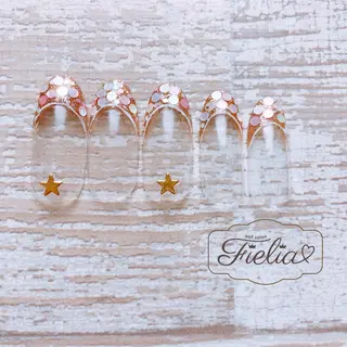 ネイル Fielia momoのネイルデザイン