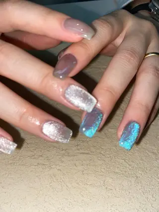 ネイル 🫧RaLa ⭐︎AYAKA🫧のネイルデザイン