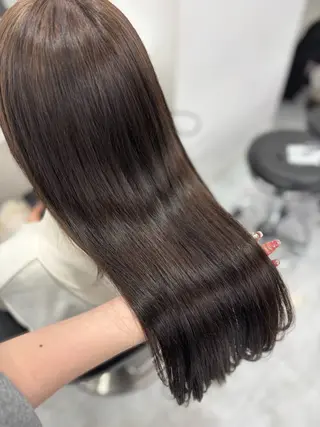 ロング 赤髪/ワインレッド/ 韓国系 まなかのヘアスタイル