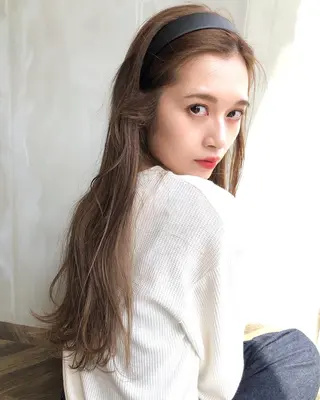 ロング カラー 遠藤 眞実のヘアスタイル