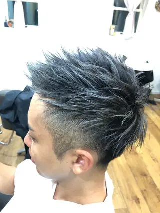 メンズ garland TESHIMAのヘアスタイル