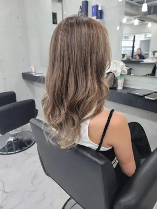 ロング カラー ❇️安達 優心❇️ レイヤー/艶髪特化のヘアスタイル