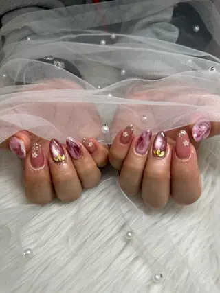 ネイル AOAQUA SHIORIのネイルデザイン