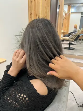 ミディアム カラー 似合わせカット Rinka🌻のヘアスタイル