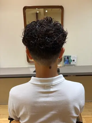 メンズ おおはた　りゅう/ メンズパーマのヘアスタイル