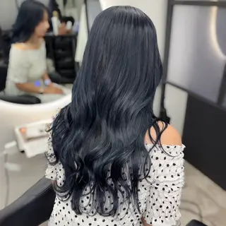 ロング カラー Ren. 🦋デザインカラーのヘアスタイル
