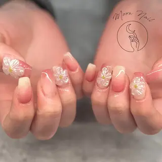ネイル Moon Nail /栄 大須のネイルデザイン