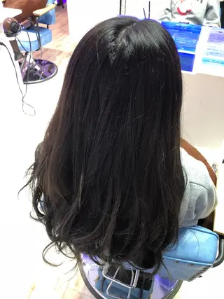 ロング カラー 白井 つづりのヘアスタイル
