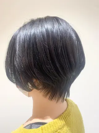 ショート yoshimi .のヘアスタイル