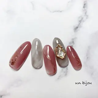ネイル un bijouのネイルデザイン