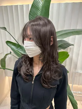 セミロング カラー ブリーチなしトレンド SHUSAKUのヘアスタイル
