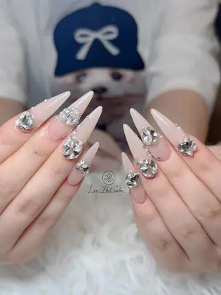 ネイル Lumi Shinokuboのネイルデザイン