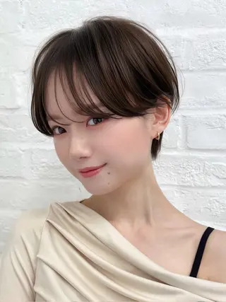 ショート ショートヘア くすみカラー、大場猛のヘアスタイル