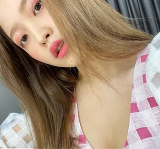 ロング カラー 暖色/ブリーチカラー 🎀 M i k uのヘアスタイル