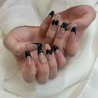 ロング LAVISH nailのネイルデザイン