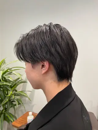 ショート メンズカット MIWAの眉毛・アイブロウイメージ