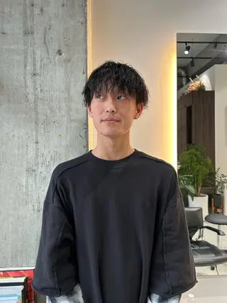 パーマ メンズ 鈴木 よつはのヘアスタイル