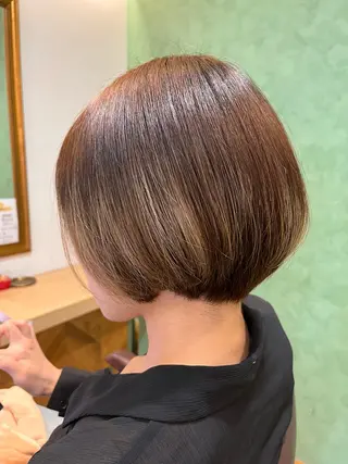 ミディアム emma 星野のヘアスタイル
