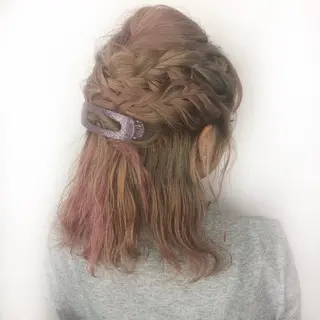ヘアアレンジ 小顔レイヤー/ ベージュ🤍Rieのヘアスタイル