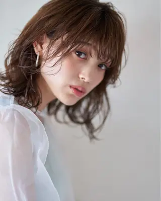 ミディアム カラー stylist🎨 aye牧野莉香のヘアスタイル