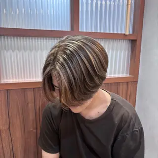 ショート カラー メンズ 🌈山口摩七斗 /レイヤー/ブリーチのヘアスタイル