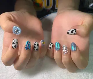 ネイル MHR nailのネイルデザイン