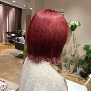 ミディアム カラー 秋吉 結愛のヘアスタイル