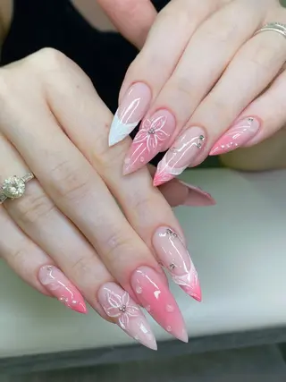 ネイル Umee Nailのネイルデザイン