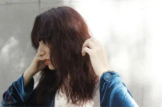 セミロング カラー パーマ 渋谷  中性ヘア あかりのヘアスタイル